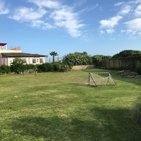 Atlanterra Bajo Apartment *